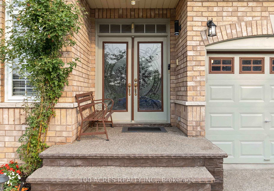 1160-field-drive-milton-ontario-w13676096