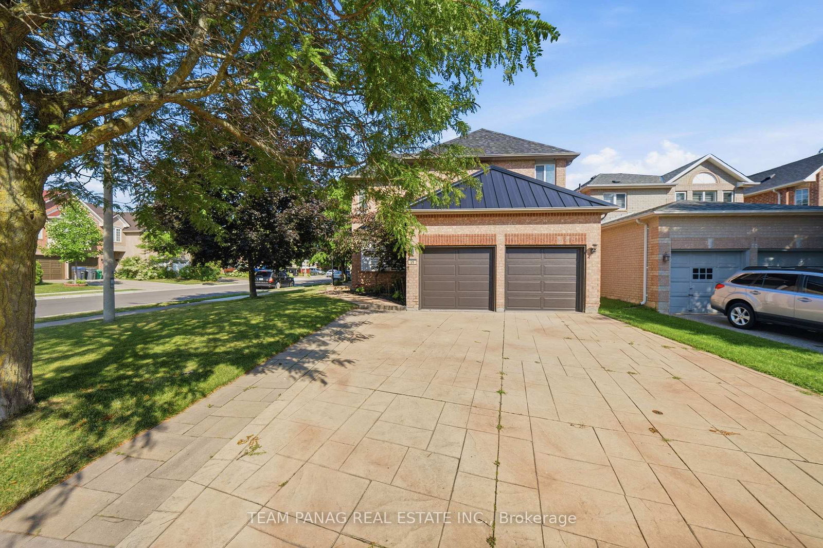 51-pebblestone-circle-brampton-ontario-w13676136