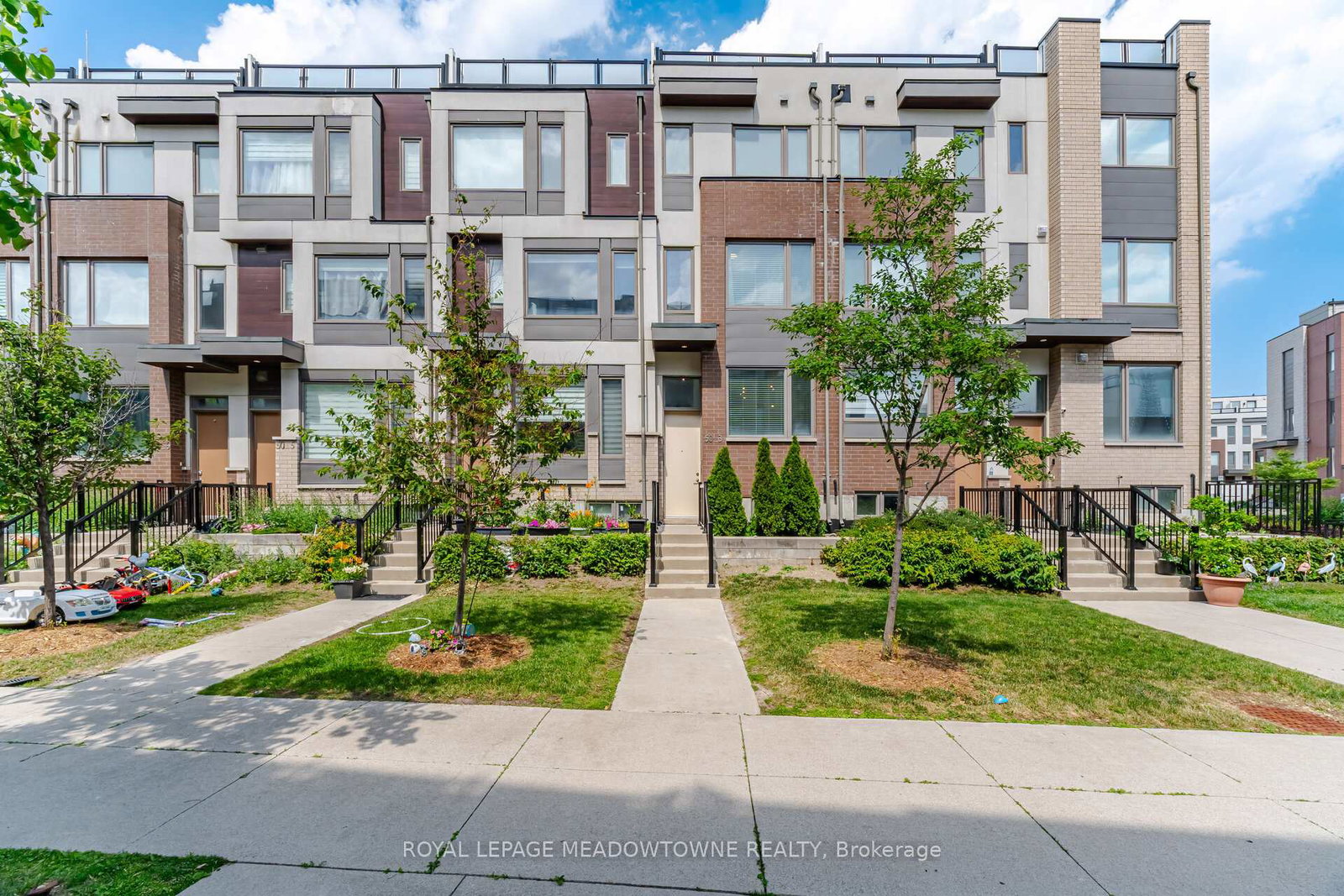 50-thomas-mulholland-drive-toronto-york-ontario-w13676176