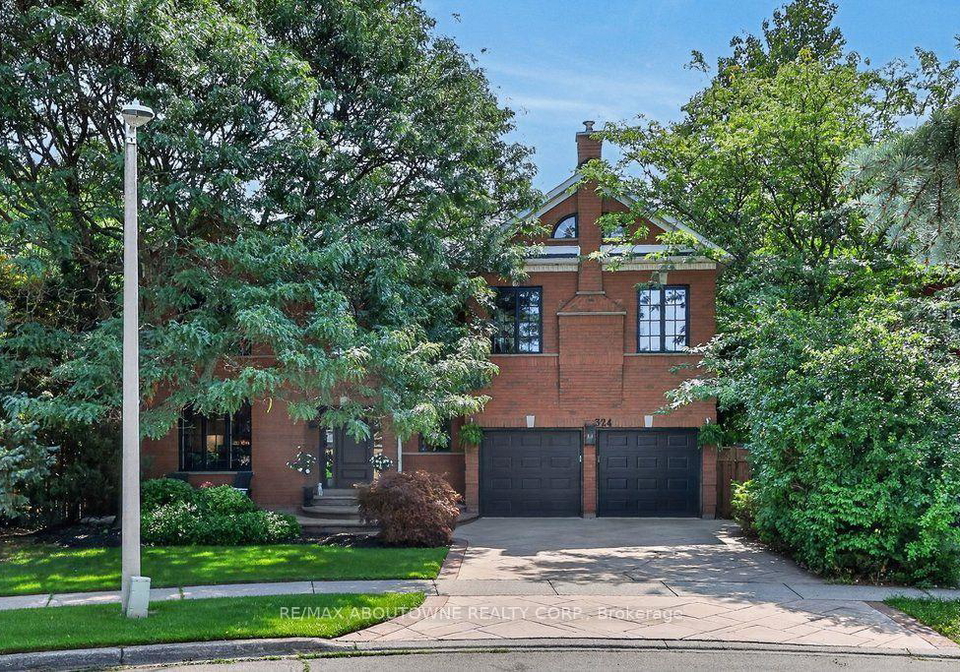 324-oakridge-court-oakville-ontario-w13676218