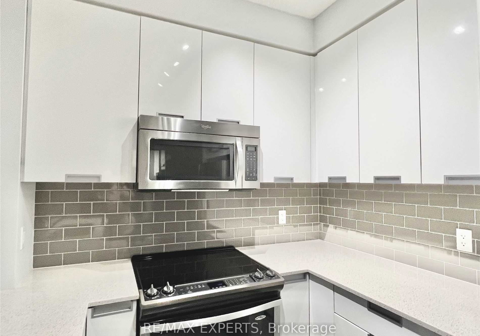 75-eglinton-avenue-w-mississauga-ontario-w13676222