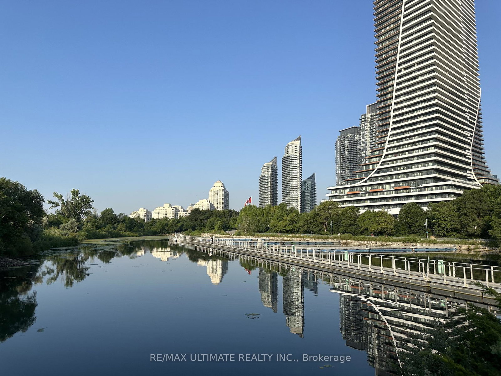 20-shore-breeze-drive-toronto-etobicoke-ontario-w13676300