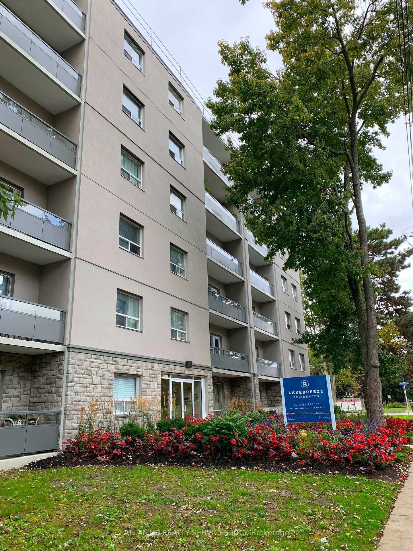 50-east-street-oakville-ontario-w13676400