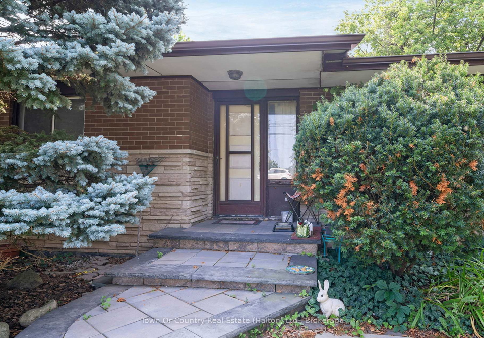7640-5-side-road-milton-ontario-w13676462