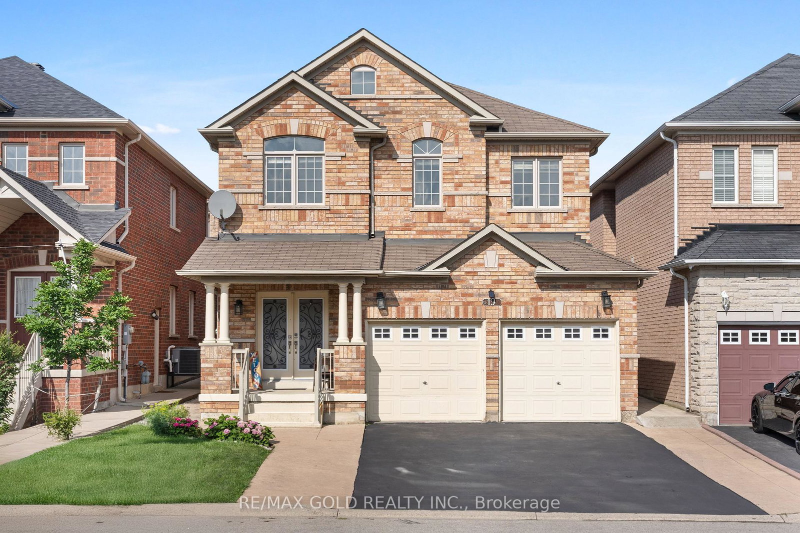 19-attview-crescent-brampton-ontario-w13676472