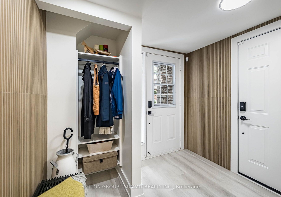 1270-gainsborough-drive-oakville-ontario-w13676654
