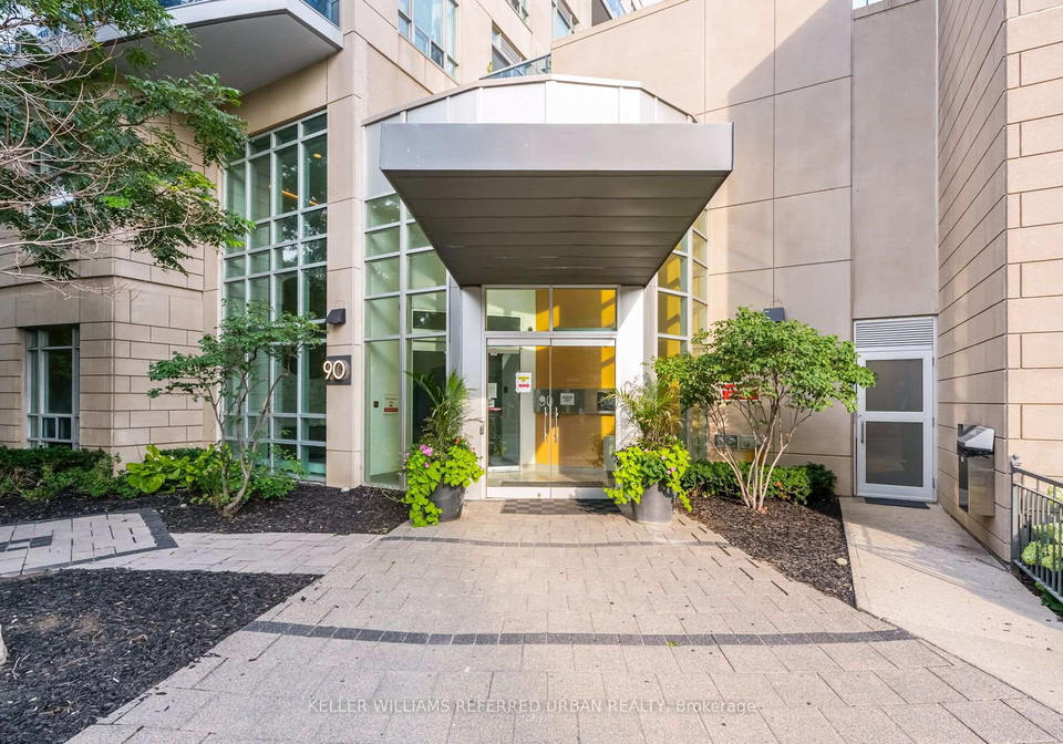 90-absolute-avenue-mississauga-ontario-w13676798