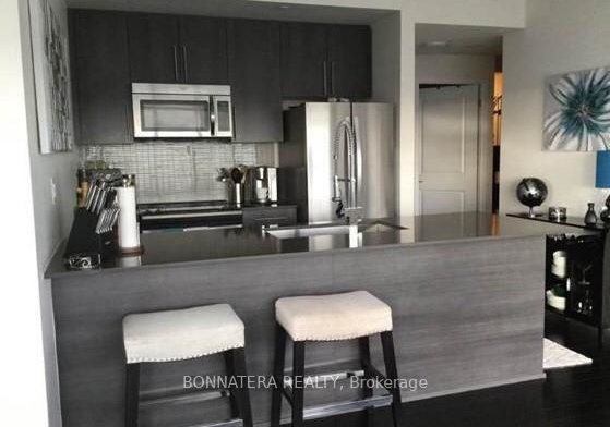 4011-brickstone-mews-mississauga-ontario-w13677004