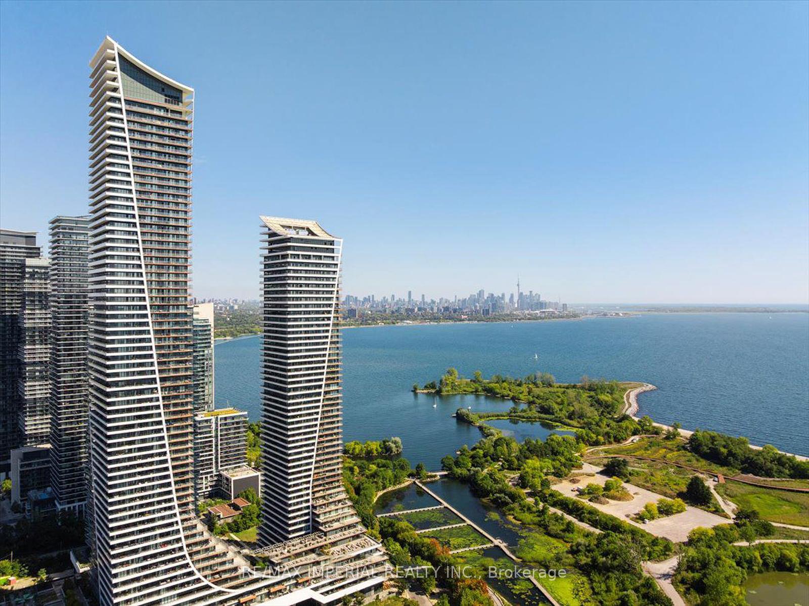 20-shore-breeze-drive-toronto-etobicoke-ontario-w13677006