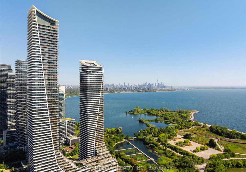 20-shore-breeze-drive-toronto-etobicoke-ontario-w13677006