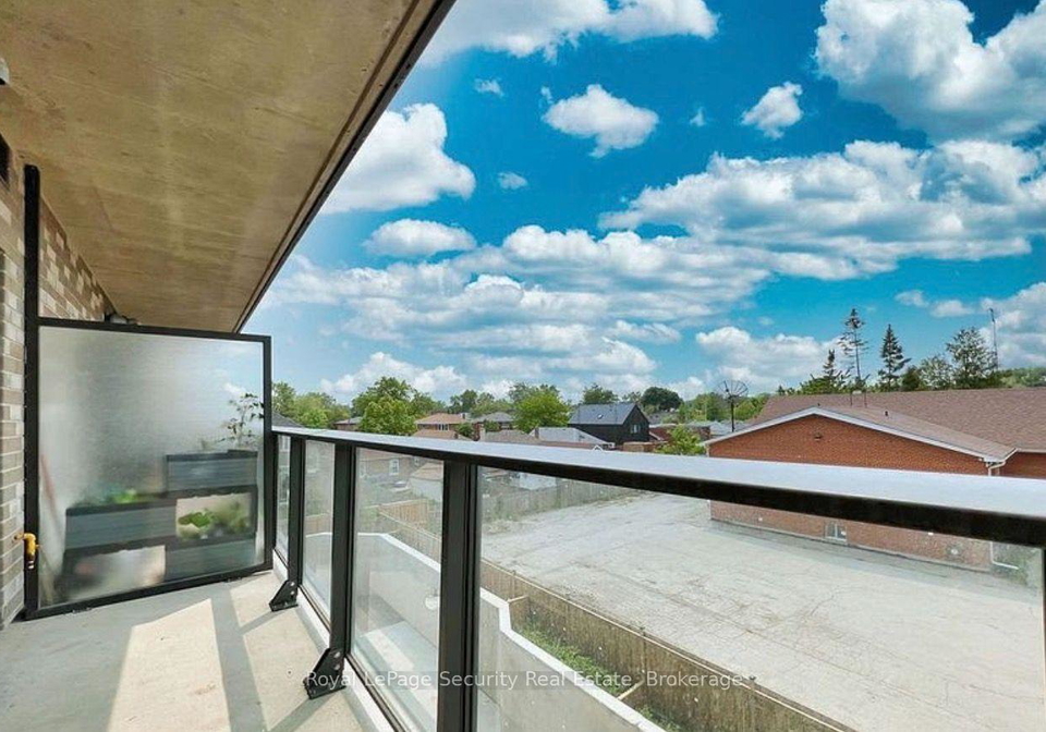 408-browns-line-toronto-etobicoke-ontario-w13677012