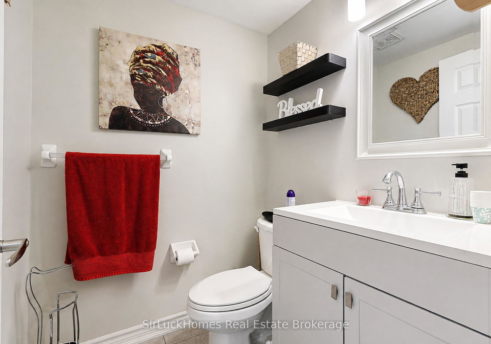 32-polar-bear-place-brampton-ontario-w13677026