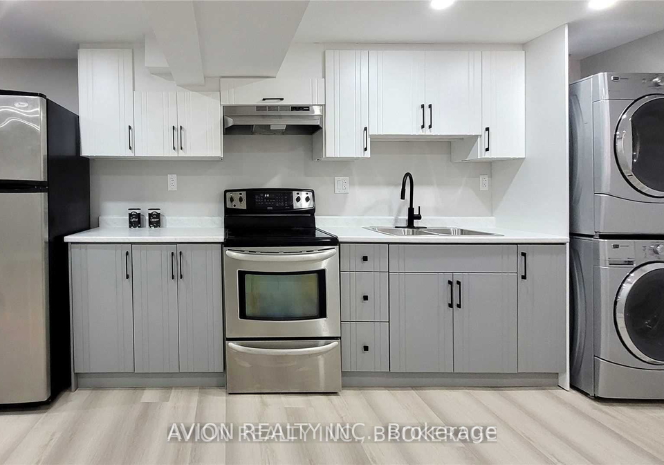 3205-anderson-crescent-mississauga-ontario-w13677182