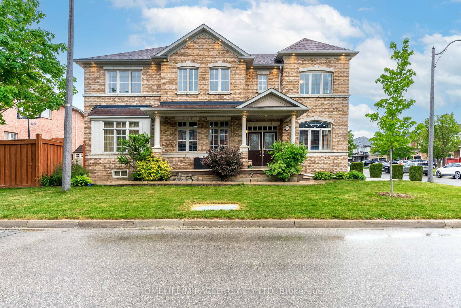 9-peridot-road-brampton-ontario-w13677224