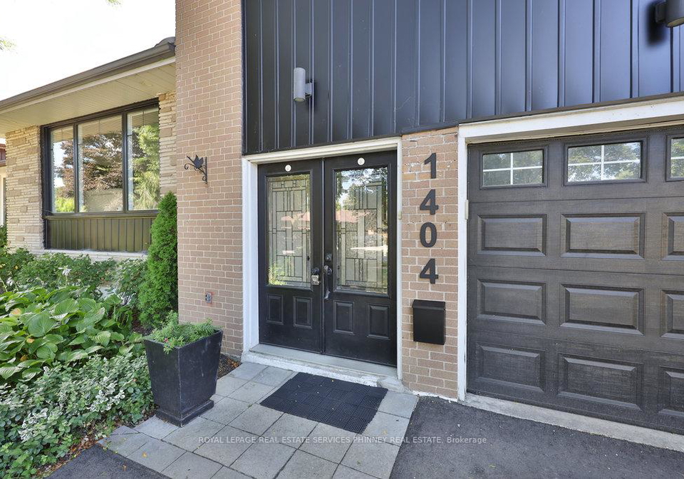 1404-lewisham-drive-mississauga-ontario-w13677242