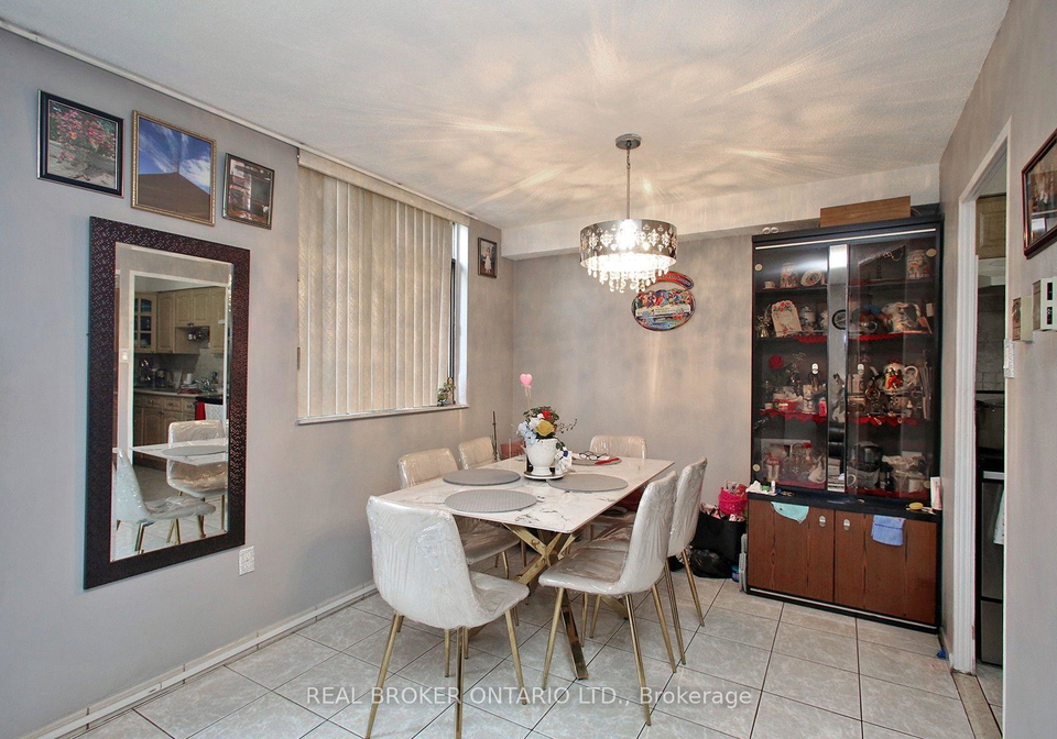 2645-jane-street-toronto-york-ontario-w13677402
