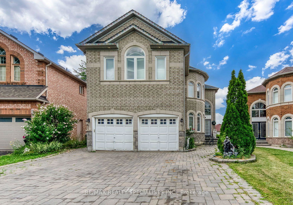 5486-landsborough-avenue-mississauga-ontario-w13677572