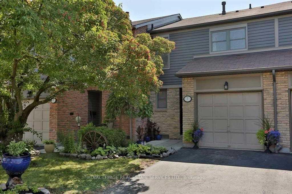 4111-arbour-green-drive-mississauga-ontario-w13677592