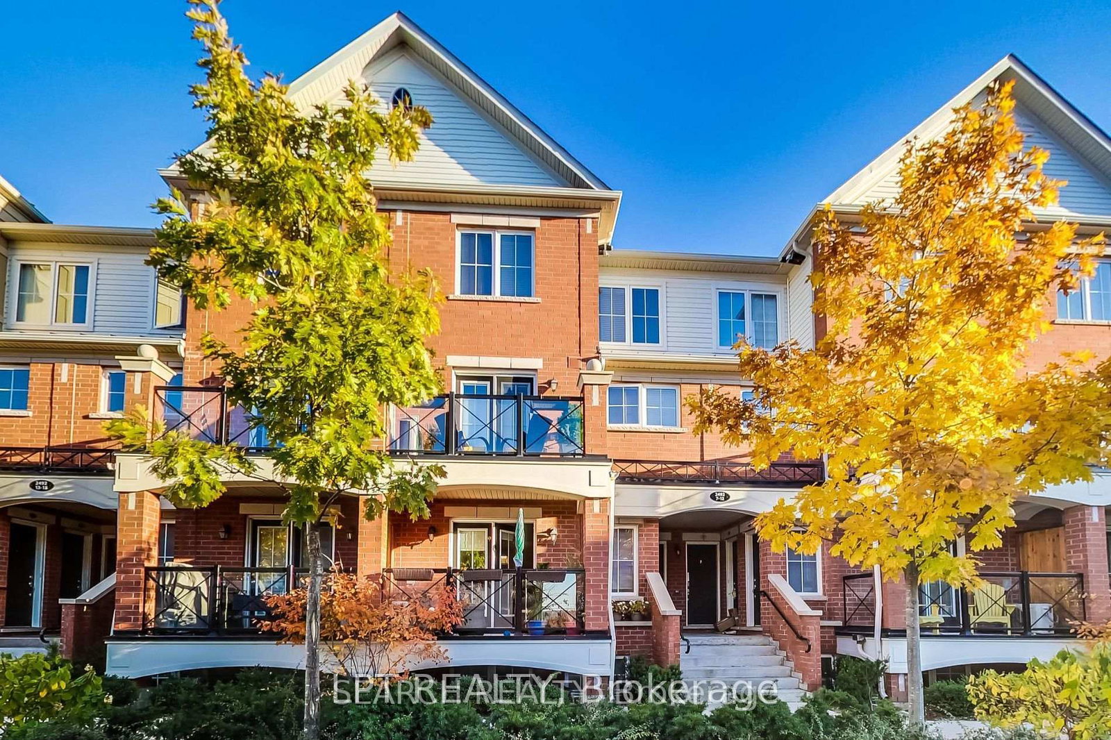 2492-post-road-oakville-ontario-w13677638