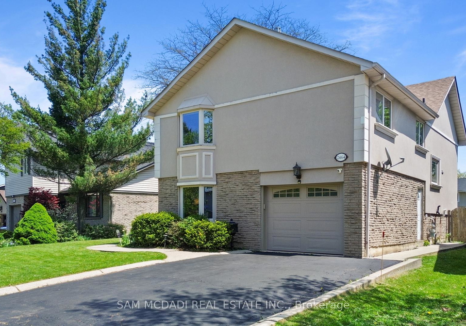 2464-council-ring-road-mississauga-ontario-w13677856