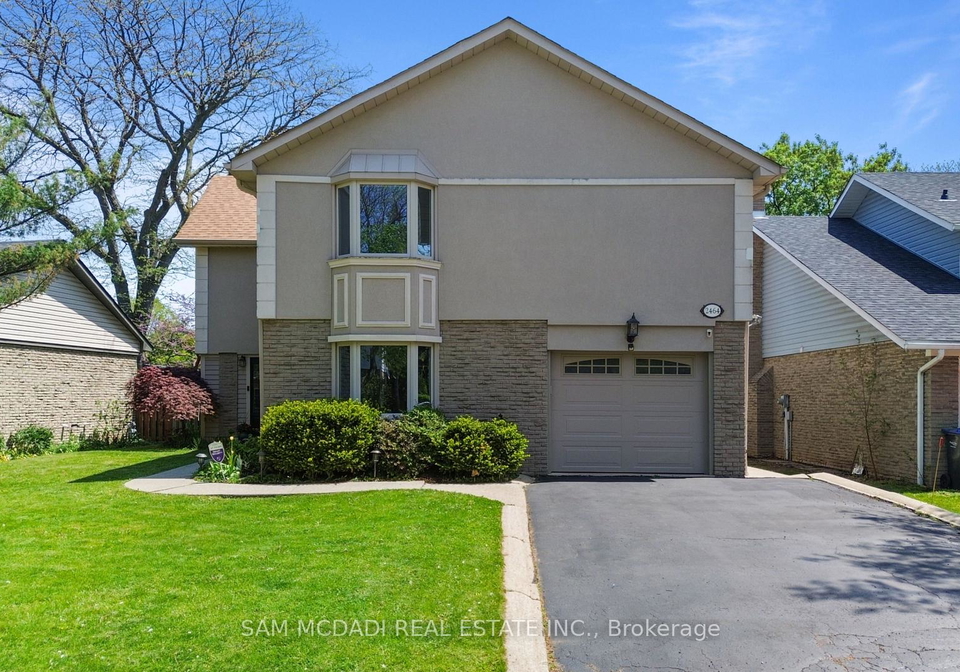 2464-council-ring-road-mississauga-ontario-w13677856
