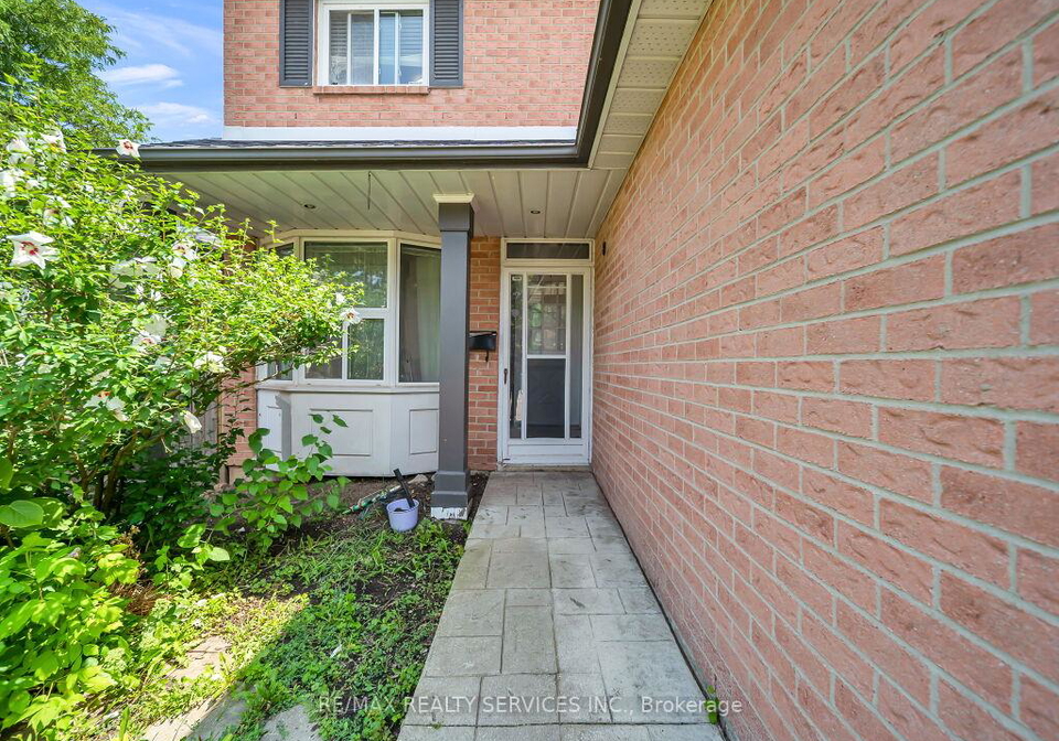 3079-bartholomew-crescent-mississauga-ontario-w13677862