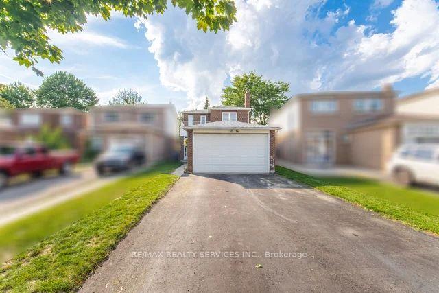 36-pickard-lane-brampton-ontario-w13677876