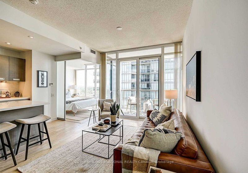 88-park-lawn-road-toronto-etobicoke-ontario-w13678080