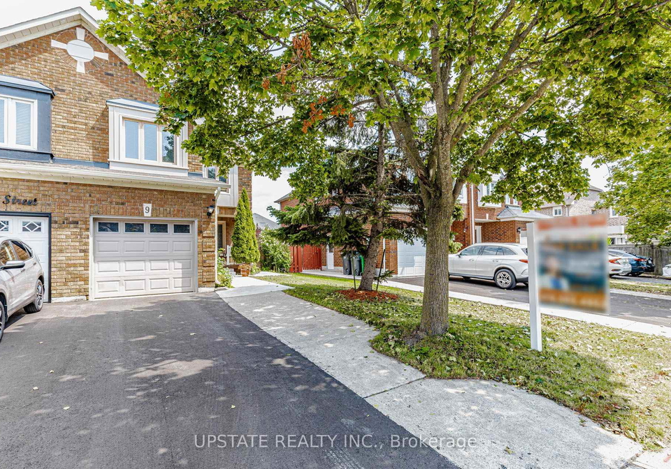 9-palmolive-street-brampton-ontario-w13678416