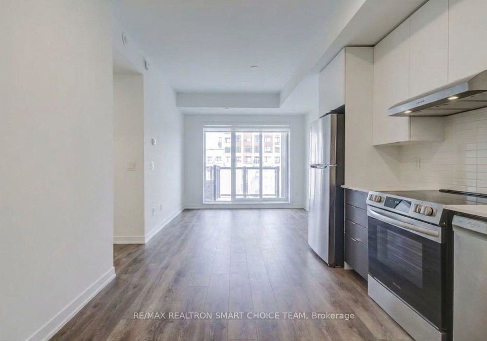 165-canon-jackson-drive-toronto-north-york-ontario-w13678440