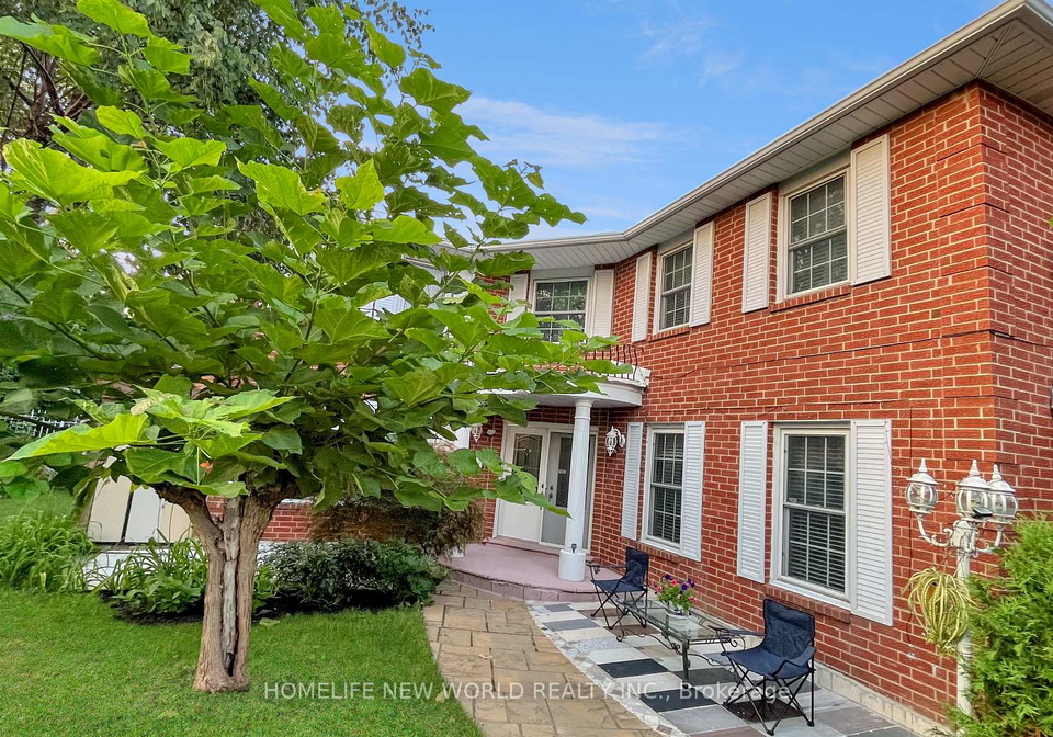 14-madrid-crescent-brampton-ontario-w13678524