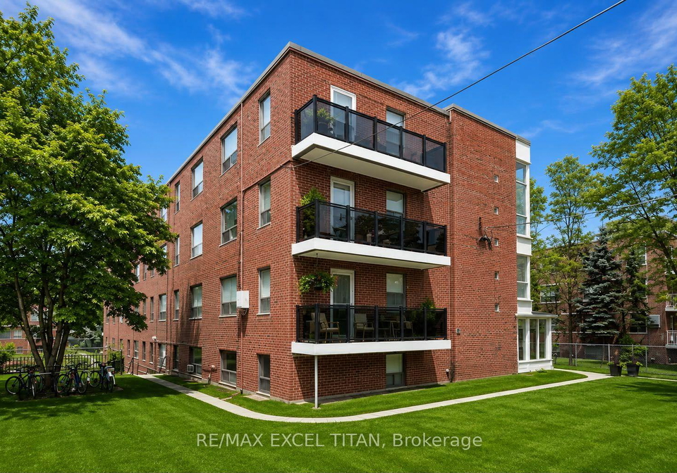 4-hill-heights-road-toronto-etobicoke-ontario-w13678560
