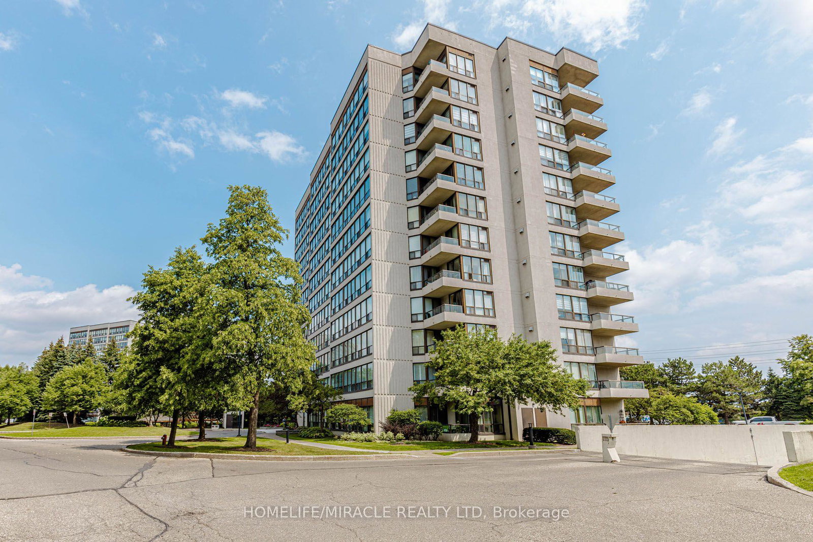 12-laurelcrest-street-brampton-ontario-w13678688