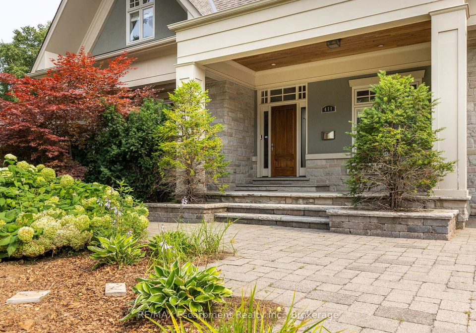 411-wedgewood-drive-oakville-ontario-w13678754