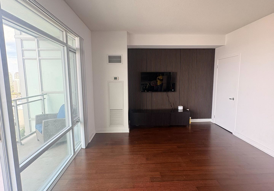 360-square-one-drive-mississauga-ontario-w13678846
