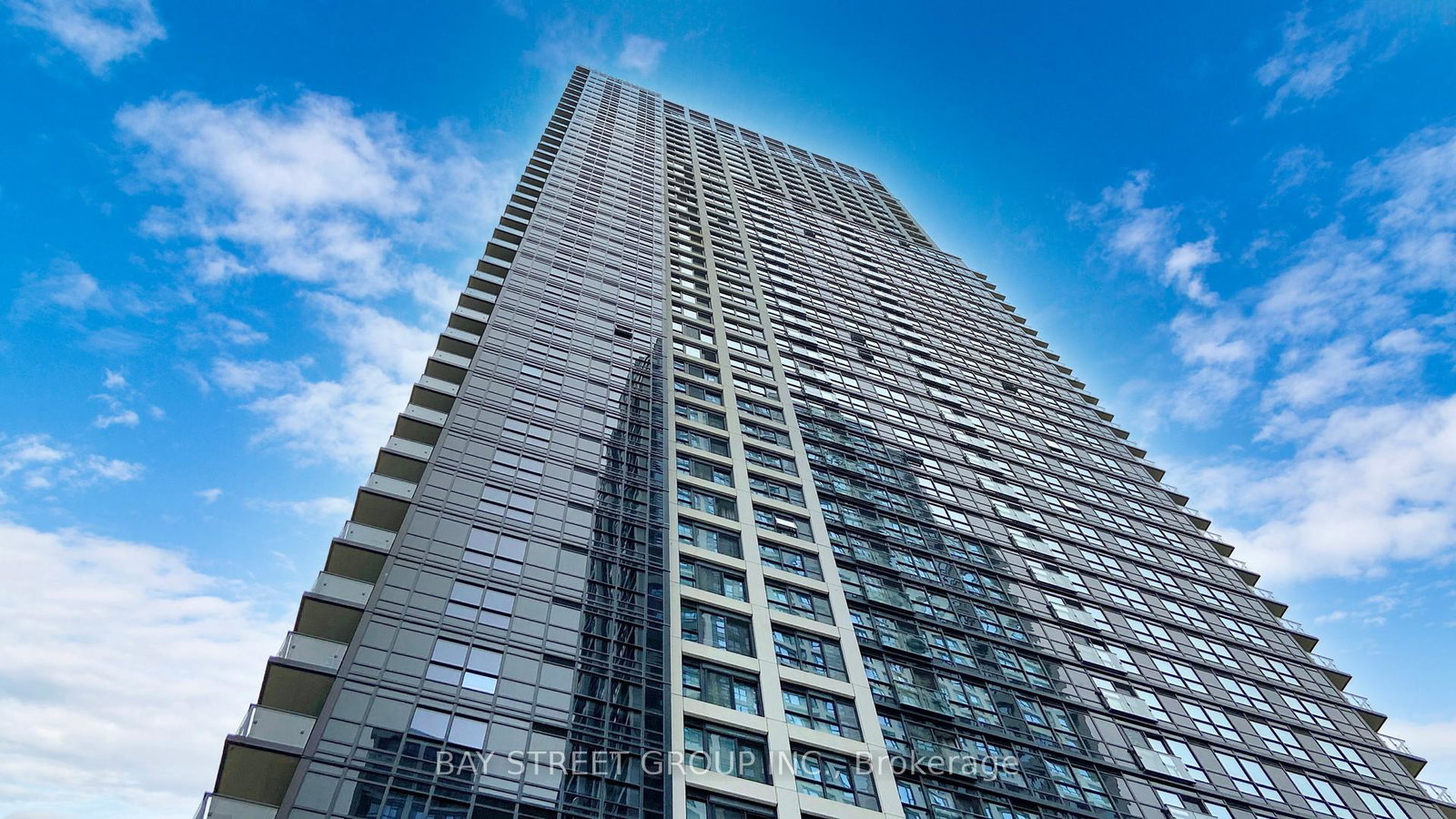 5-mabelle-avenue-toronto-etobicoke-ontario-w13678944