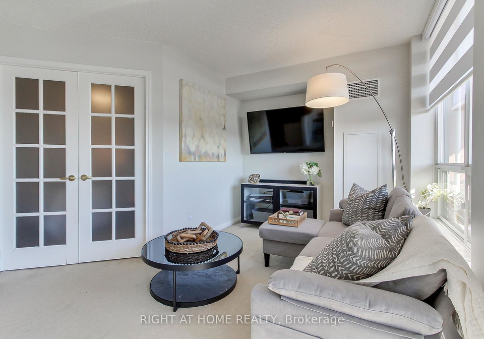 1140-parkwest-place-mississauga-ontario-w13678992