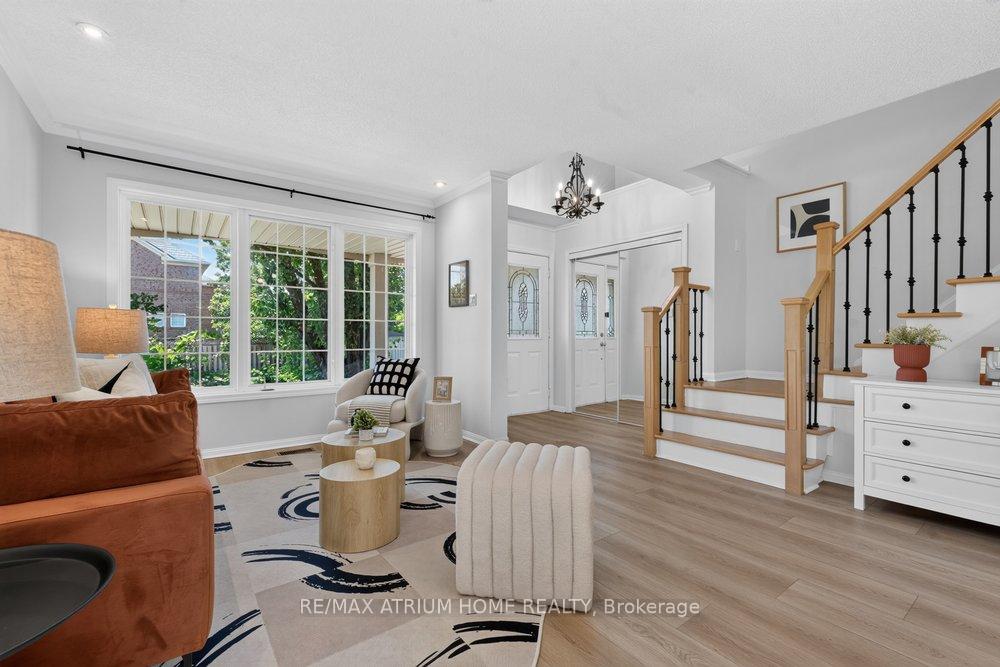 2293-oakhaven-drive-oakville-ontario-w13679052