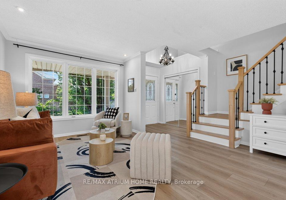 2293-oakhaven-drive-oakville-ontario-w13679052