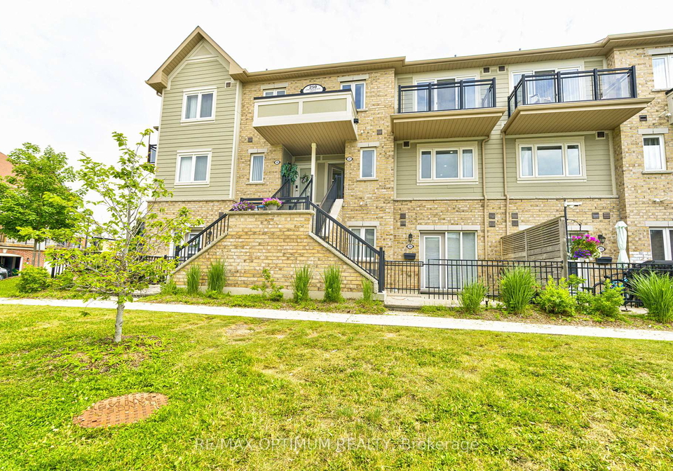 250-sunny-meadow-boulevard-brampton-ontario-w13679410