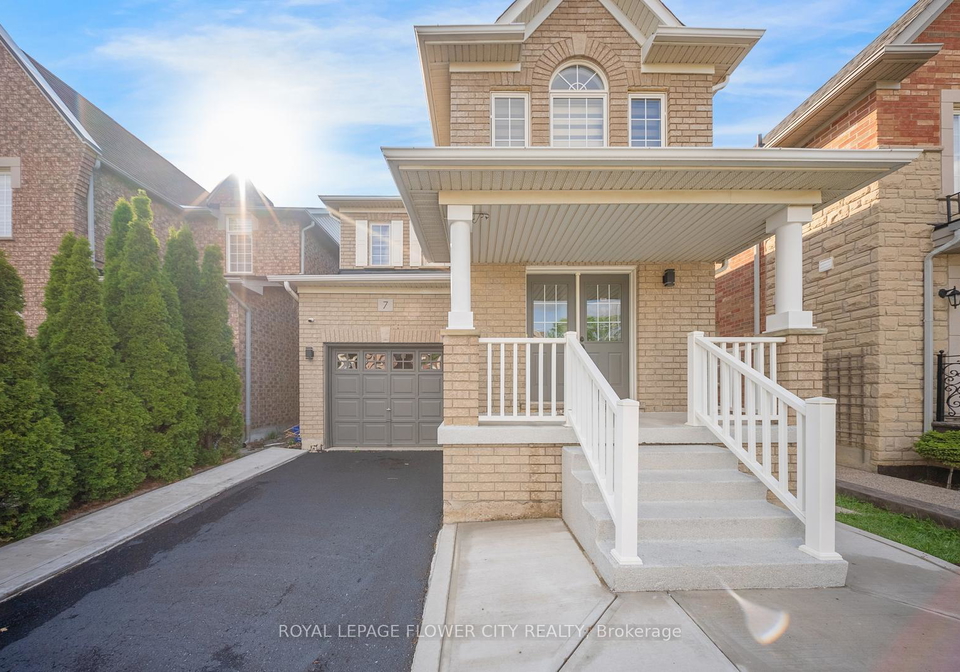7-penbridge-circle-brampton-ontario-w13679568