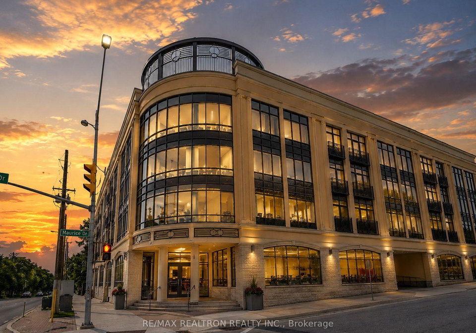 205-lakeshore-road-w-oakville-ontario-w13679596