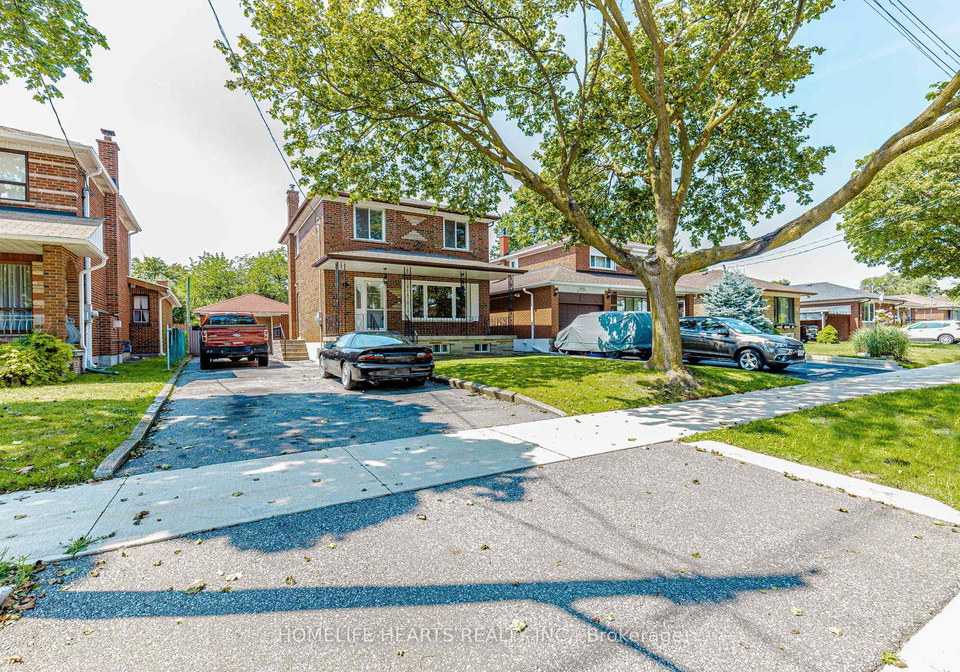 6-dittmer-crescent-toronto-etobicoke-ontario-w13679620