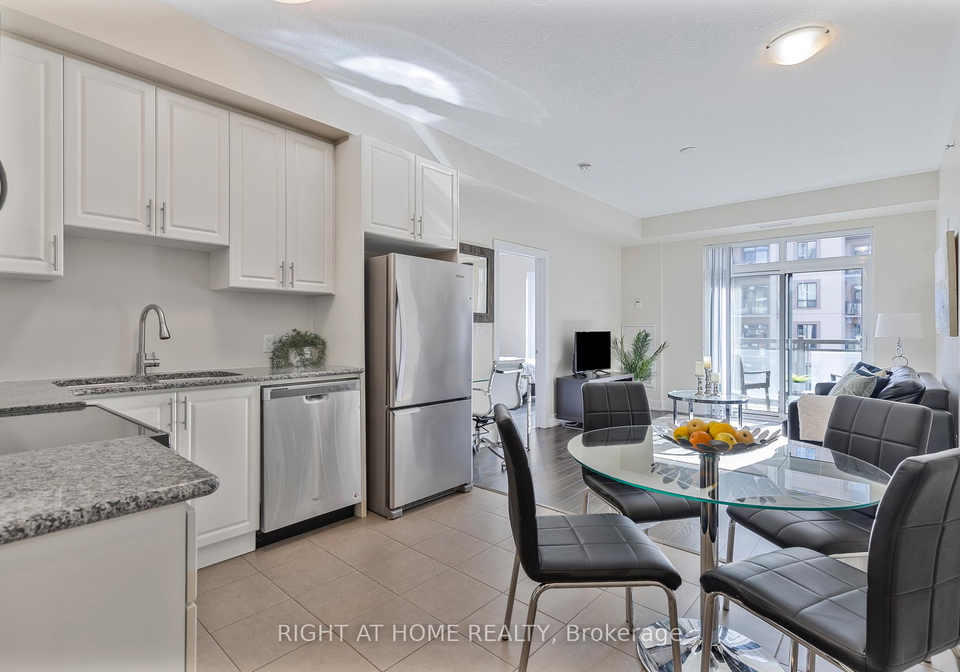 2486-old-bronte-road-oakville-ontario-w13679872