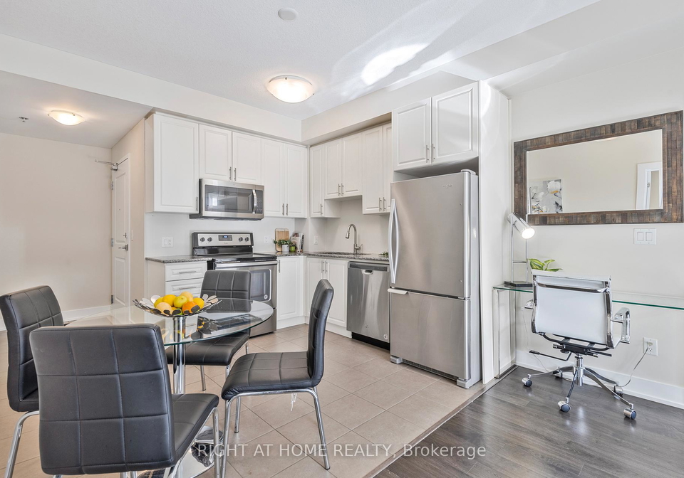 2486-old-bronte-road-oakville-ontario-w13679872