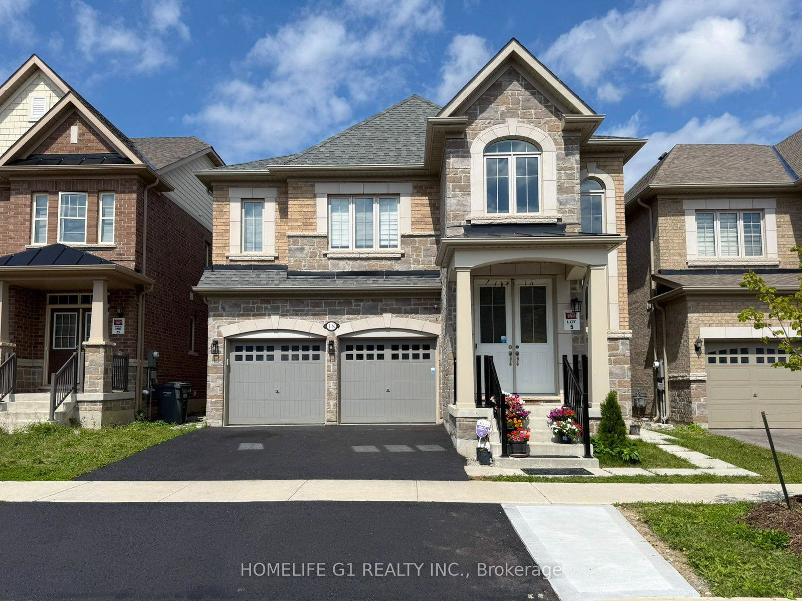 18-donald-stewart-road-brampton-ontario-w13679986