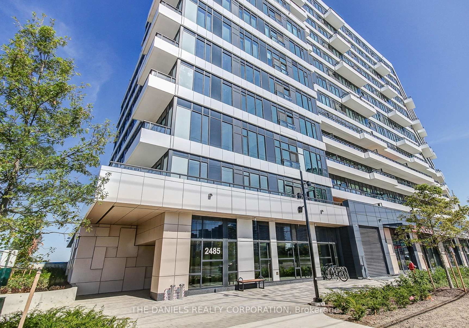 2485-eglinton-avenue-w-mississauga-ontario-w13680102