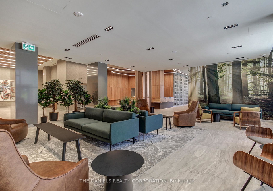 2485-eglinton-avenue-w-mississauga-ontario-w13680102