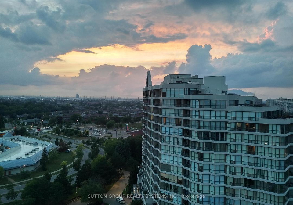 3-rowntree-road-toronto-etobicoke-ontario-w13680126