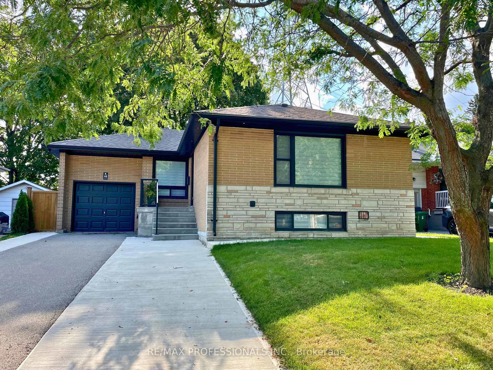 48-lloyd-manor-road-toronto-etobicoke-ontario-w13680202